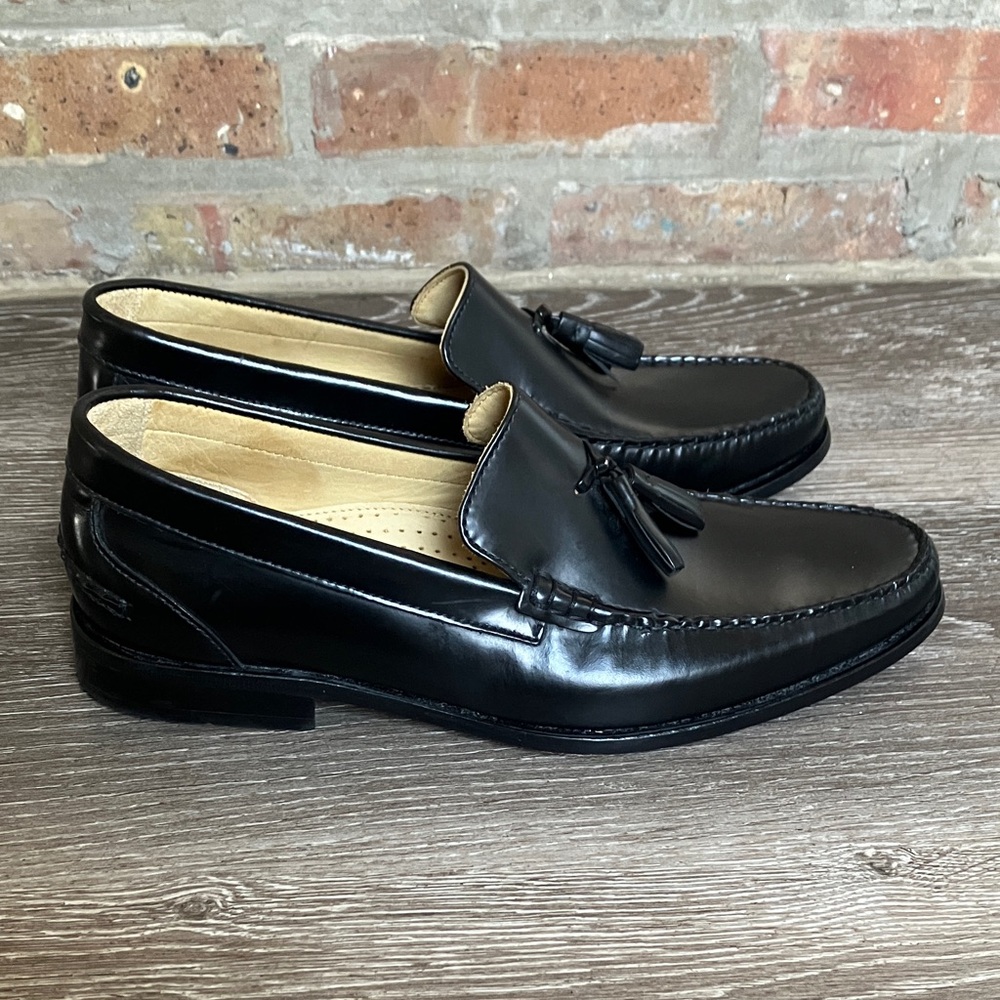 G.H. Bass & Co. Black Leather Tassel Loafers